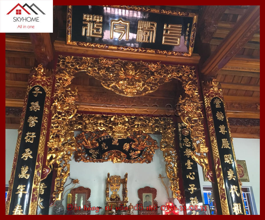 Hoành phi gỗ phòng thờ chữ Tích thụ kim hoa mẫu 8